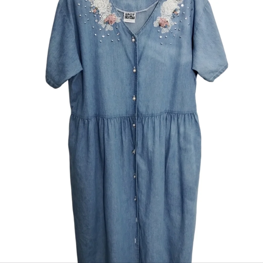 Vintage 80's 2X Spot Light Floral Embellished Cottagecore Grannycore Denim Dress